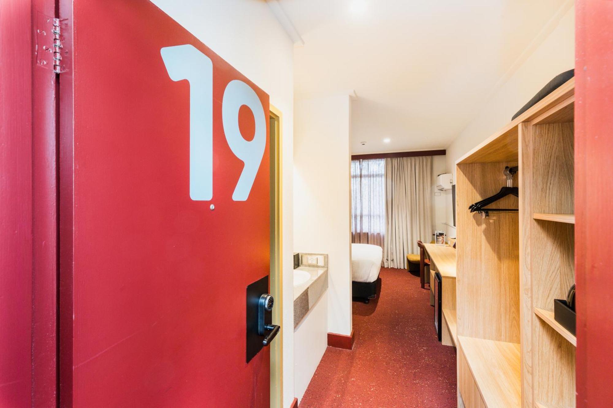 Statesman Hotel Canberra Værelse billede